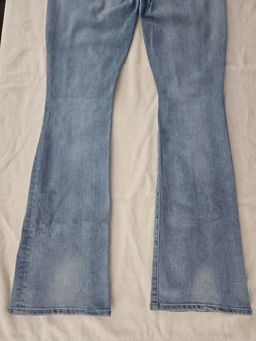 GAP 1969 Baby Boot High Rise Flare Jeans Light Wash - 28L / 6 Long